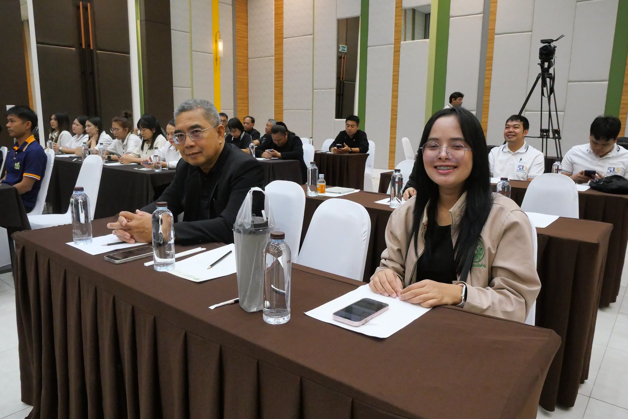 title - รองเลขาธิการ ส.ป.ก. ปิดโครงการสัมมนาฯ เดินหน้ายกระดับงานจัดที่ดิน-กองทุนฯ มุ่งเป้าขับเคลื่อนการดำเนินงานปี 2570